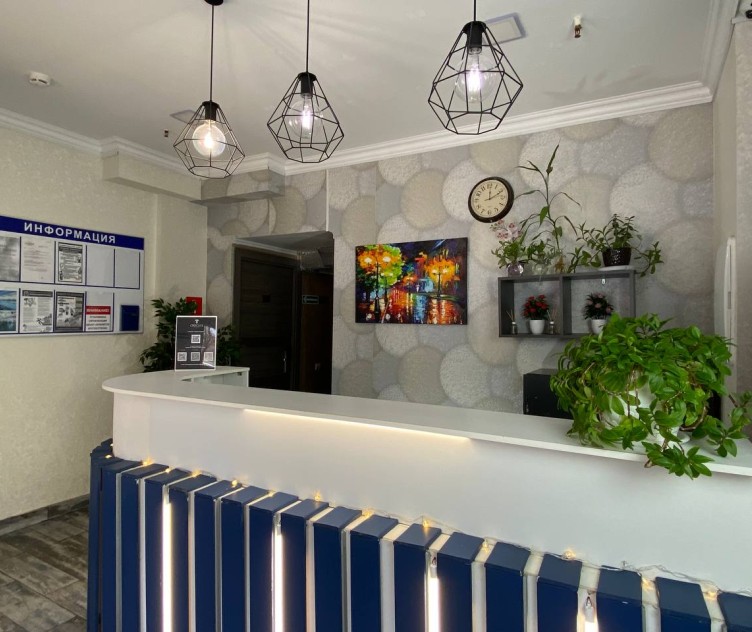 图希诺克洛克斯酒店 (Crocus Tushino)