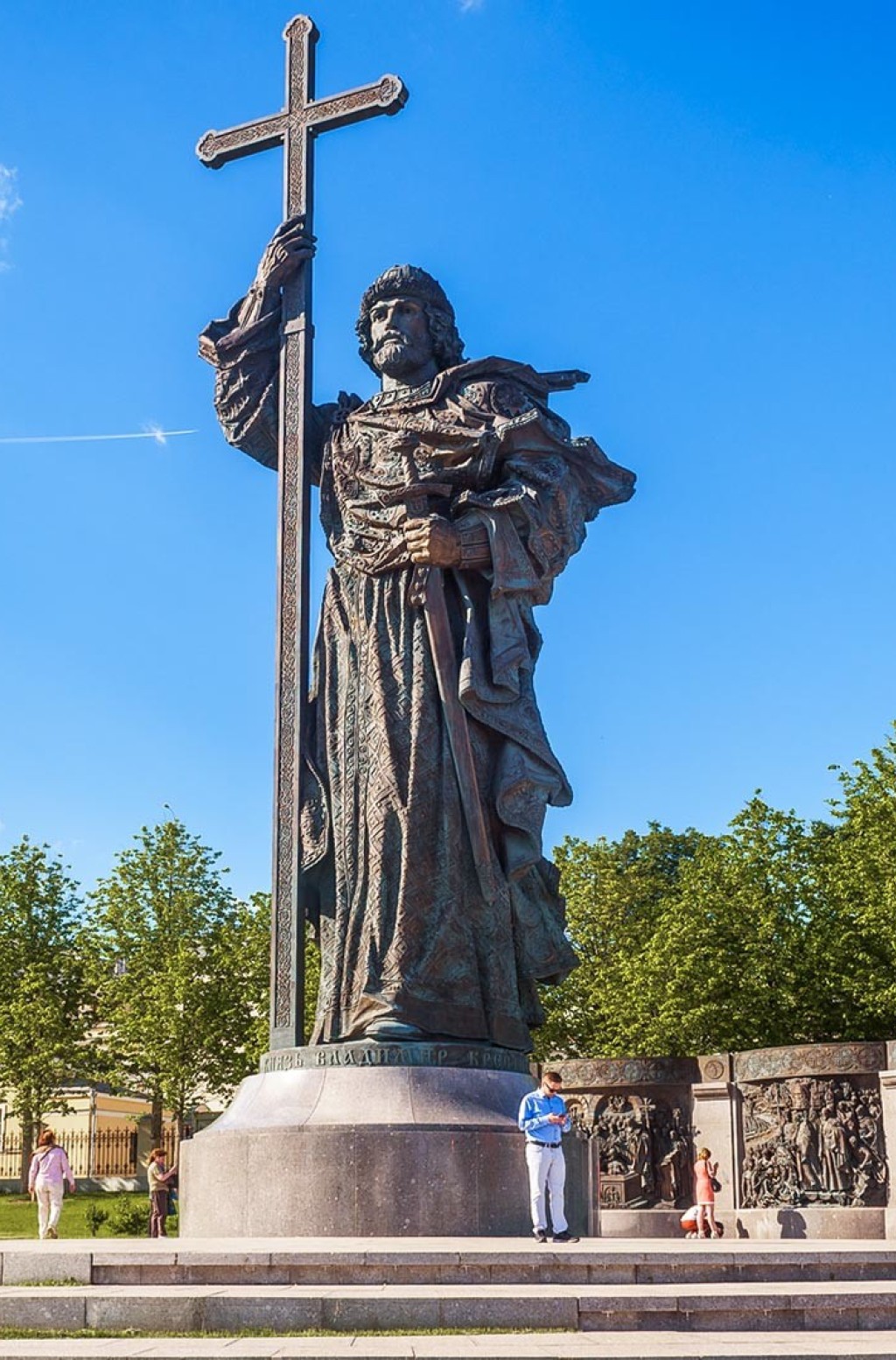 弗拉基米尔·斯维亚托斯拉维奇纪念碑 - 12