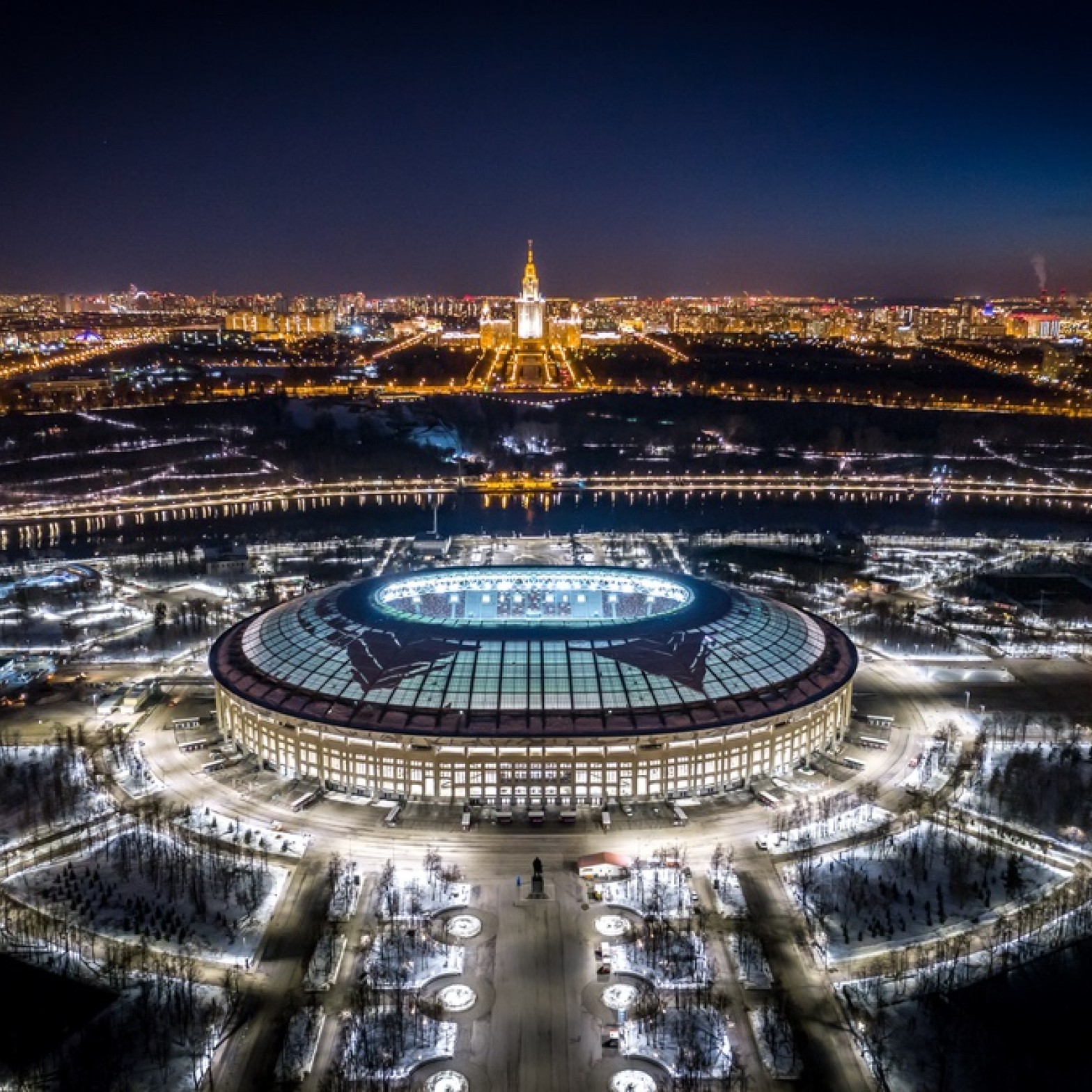 卢日尼基体育中心和麻雀山 - 9