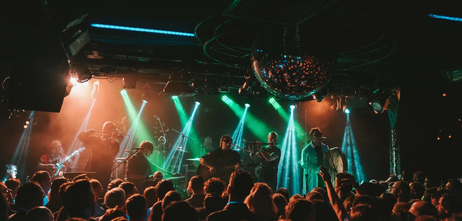 莫斯科的晚上：年轻人聚会新去处