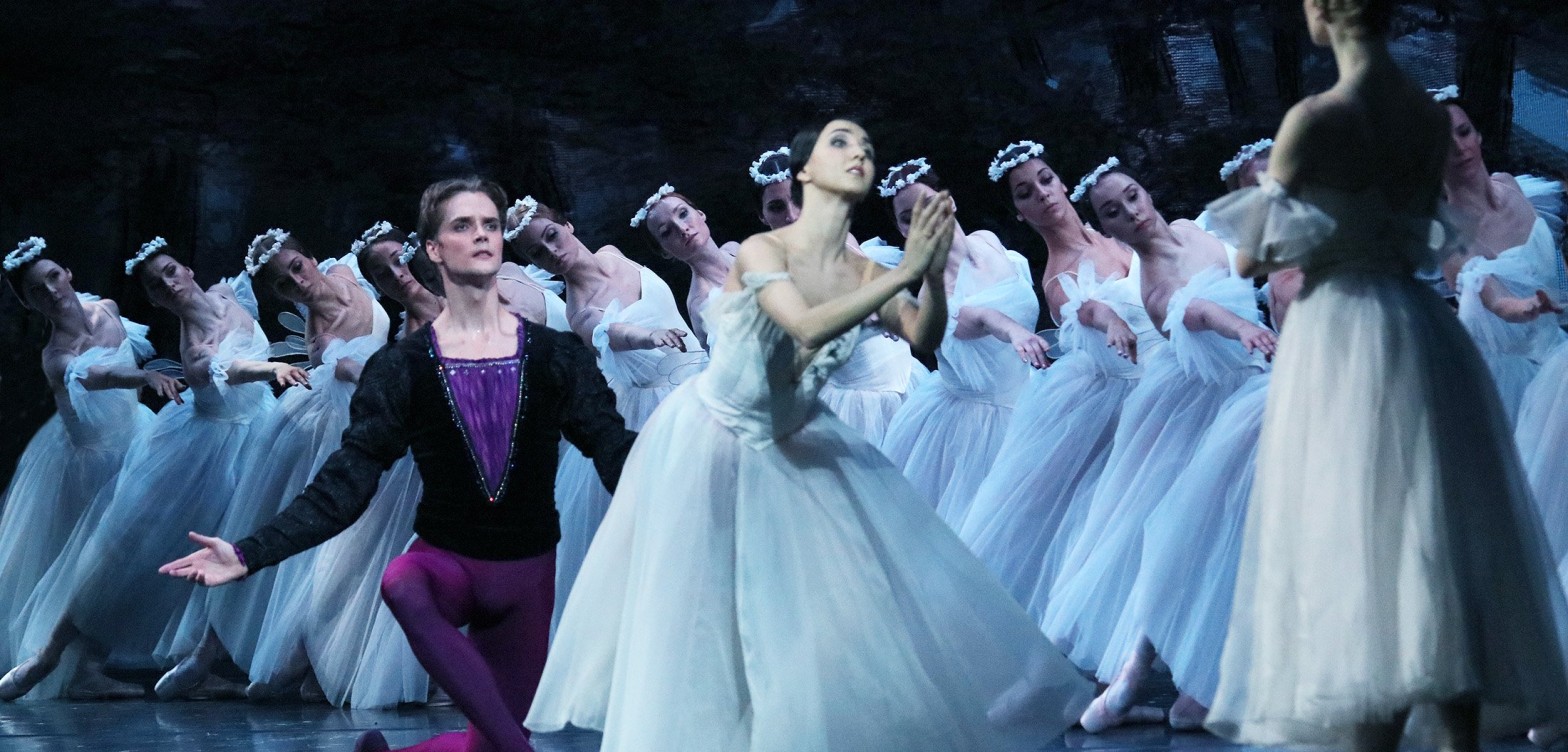 俄罗斯芭蕾舞：除了大剧院，还能在哪里观看