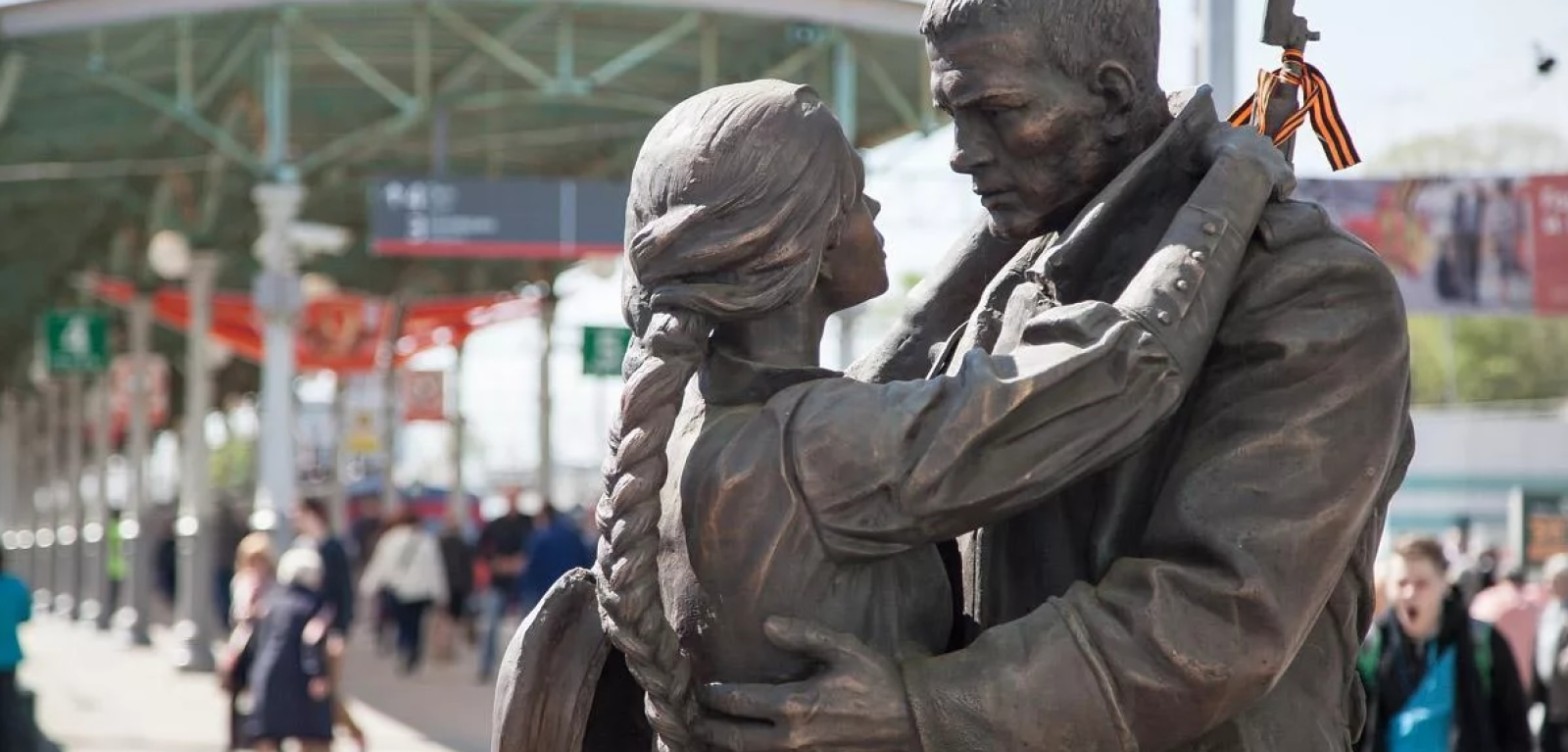 纪念碑“斯拉维扬卡的告别” - 7