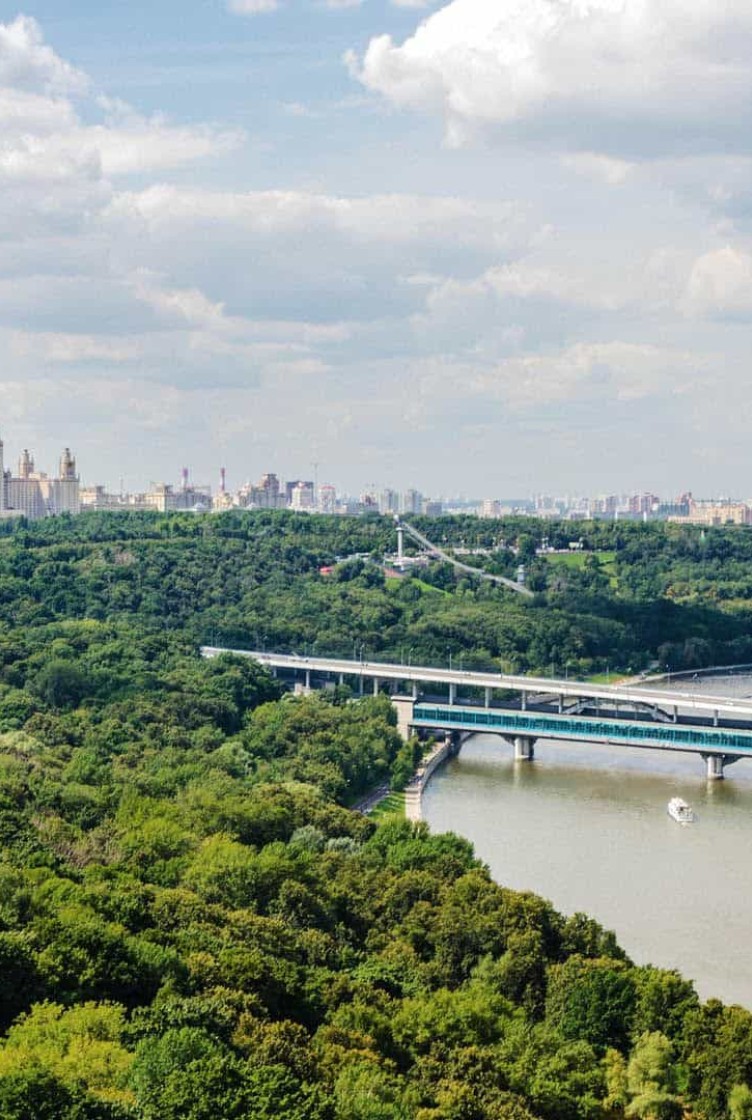 卢日尼基体育中心和麻雀山 - 7