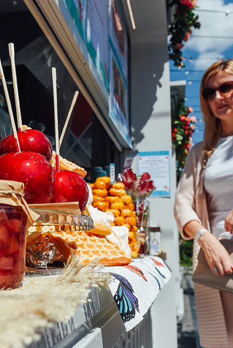 在公园散步在 - 6