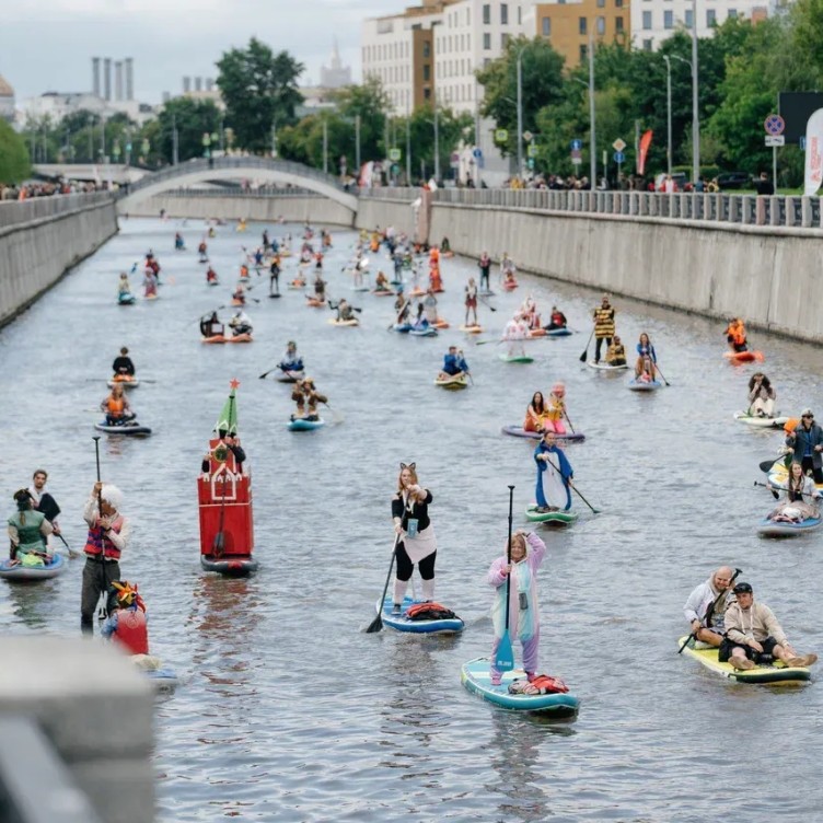 “亚乌扎”桨板冲浪节