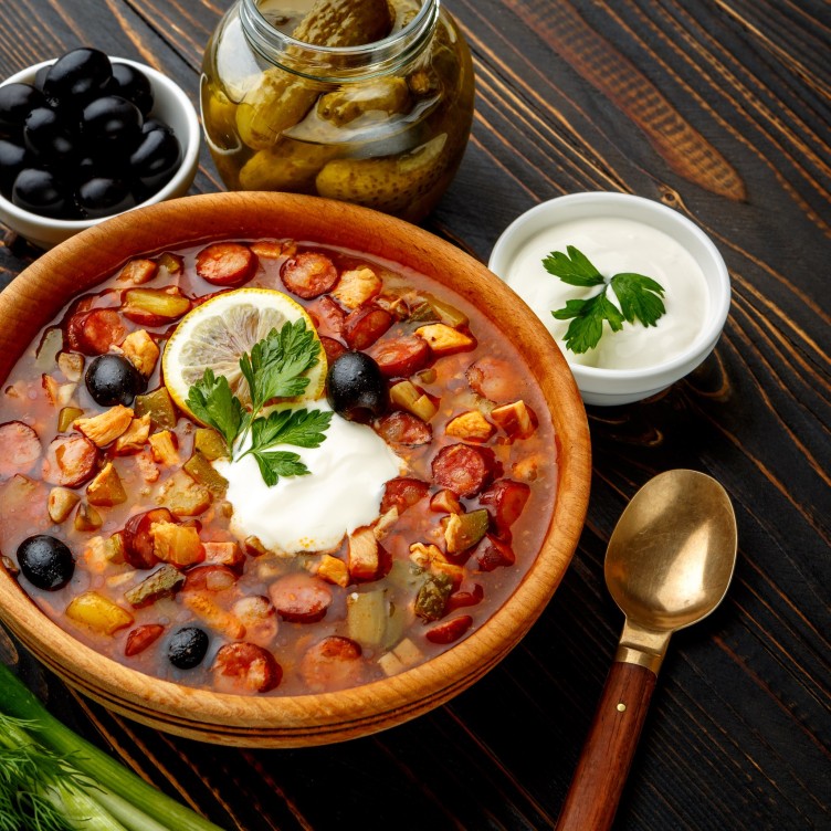 莫斯科必尝的五大经典俄式汤品